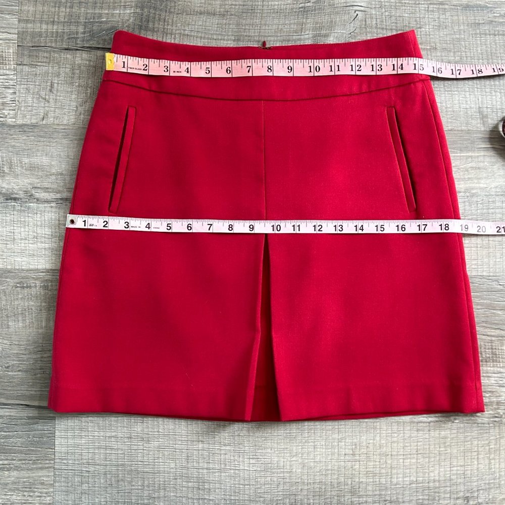 Ann Taylor Red Front Kick Pleat Skirt with POCKETS (size 4) - Picture 7 of 9